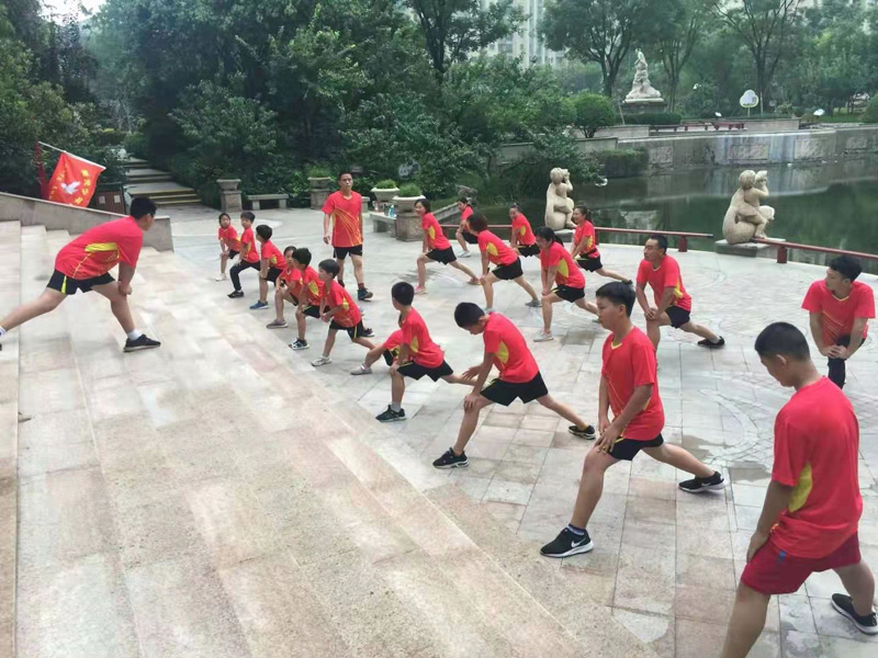 安阳阳光少年队举行暑假结业典礼