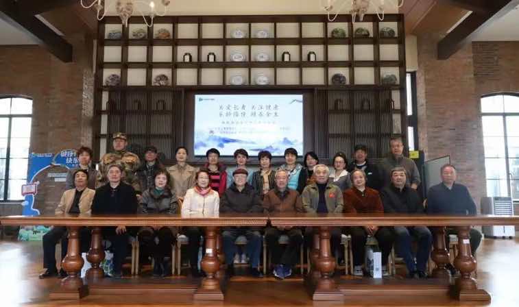 北京市东城区美术家协会系列采风活动在延庆举行 北京市东城区美术家协会系列采风活动在延庆举行