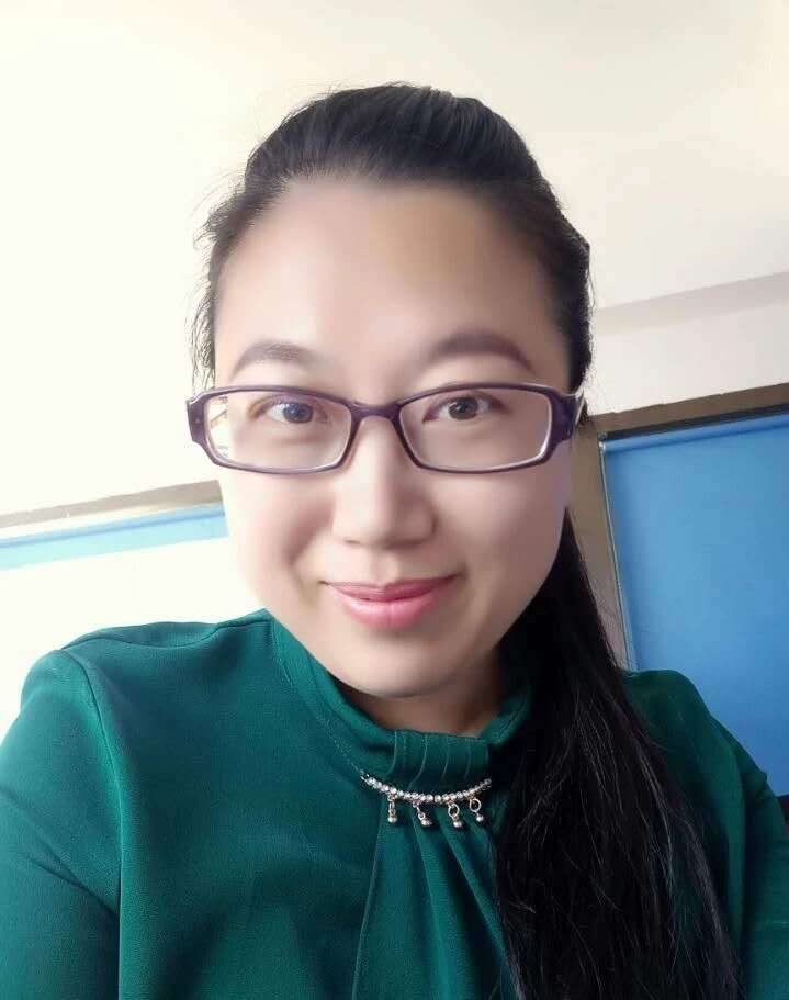 李建华（妙妙）：西散南国文学常务副主编