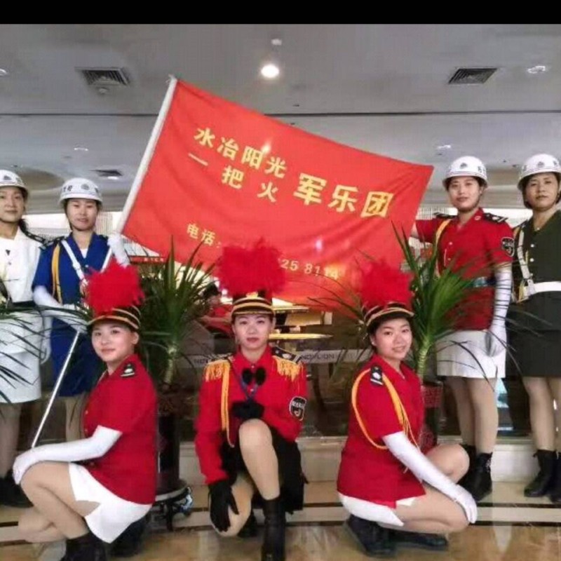 暴风骤雨中彰显敬业精神