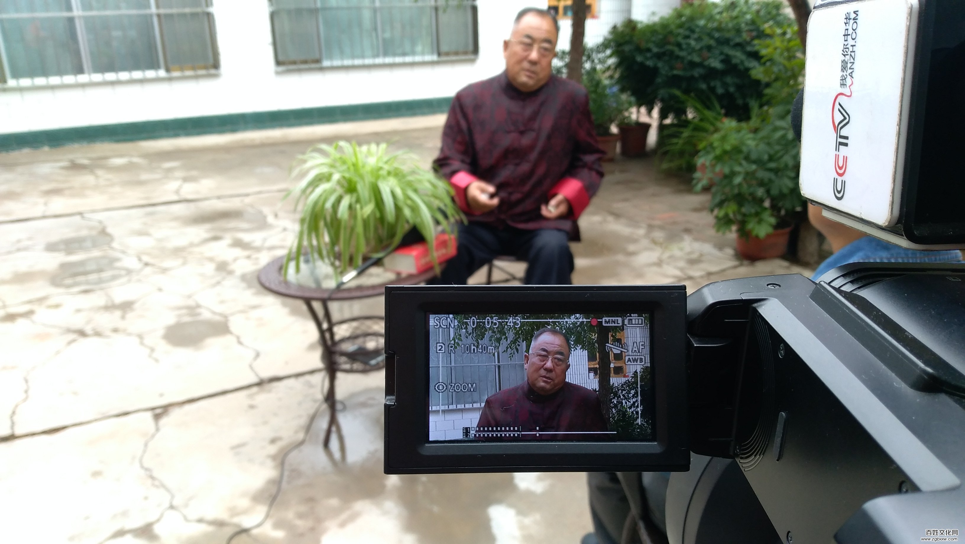祁连滴翠艳 翰墨溢香浓——记著名书法大师许立民先生