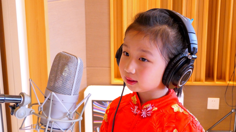 醉美童声 唱响星辰大海——王亚平女儿赵芸熙演唱《摘星星的妈妈回来了》 醉美童声 唱响星辰大海——王亚平女儿赵芸熙演唱《摘星星的妈妈回来了》